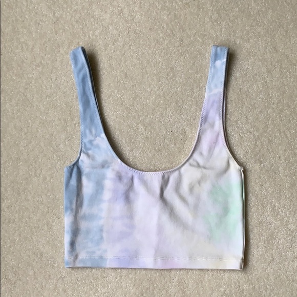 Aritzia Tops - Aritzia Tie Dye Crop Top